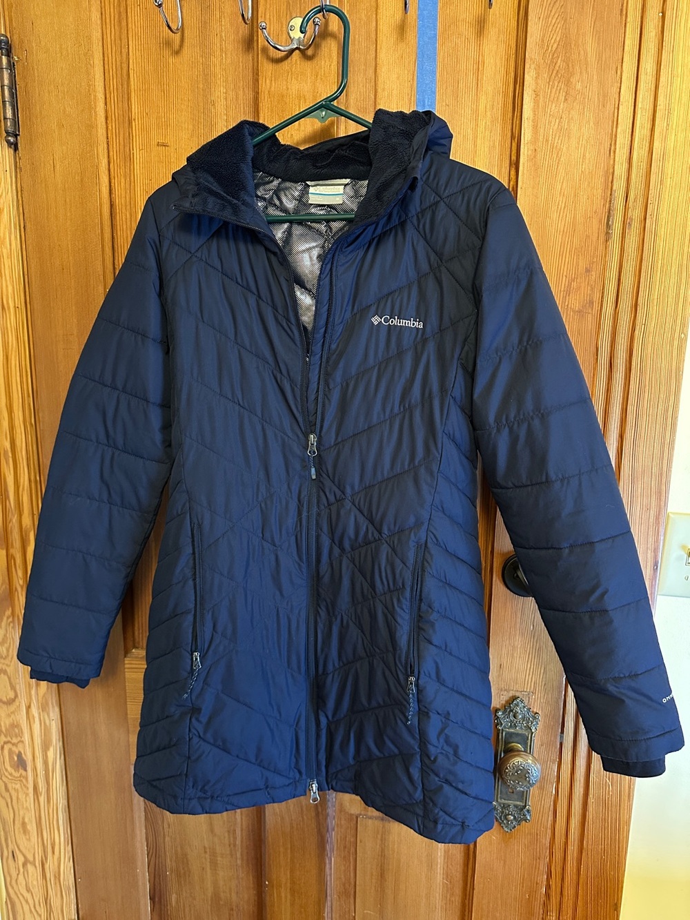 Columbia women’s navy Blue heavenly long Hooded Puffer Jacket size Medium